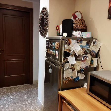 Affittacamere Vicino Stazione Trastevere. Рим Екстериор снимка